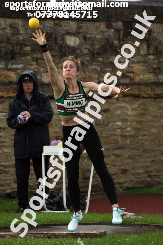 Womens heptathlon shot putt, EAP International Cominted Events, Hexham. Photo: David T. Hewitson/Sports for All Pics